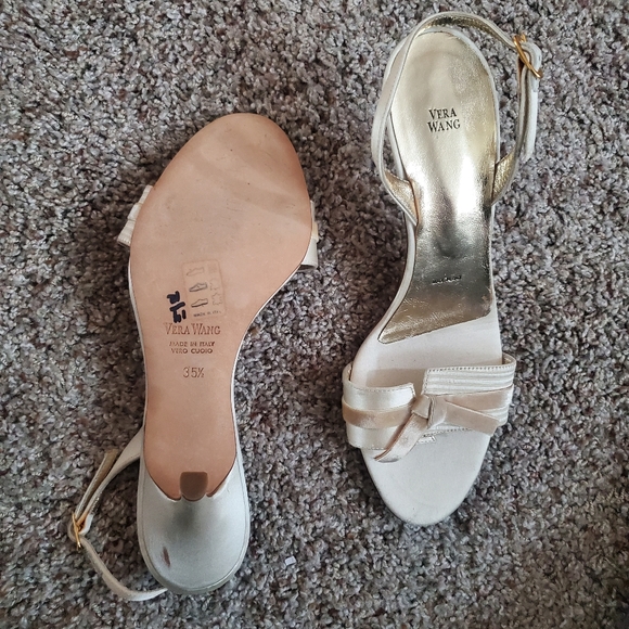 Vera Wang Sling Back Satin & Suede Bow Heels - Picture 7 of 10